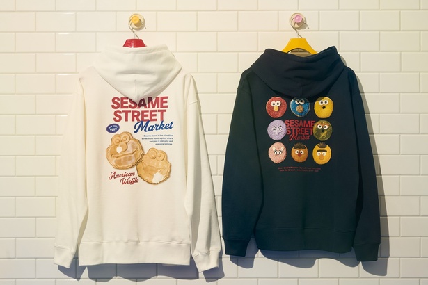 「SWEETSフーディー(全2種)」(9790円)