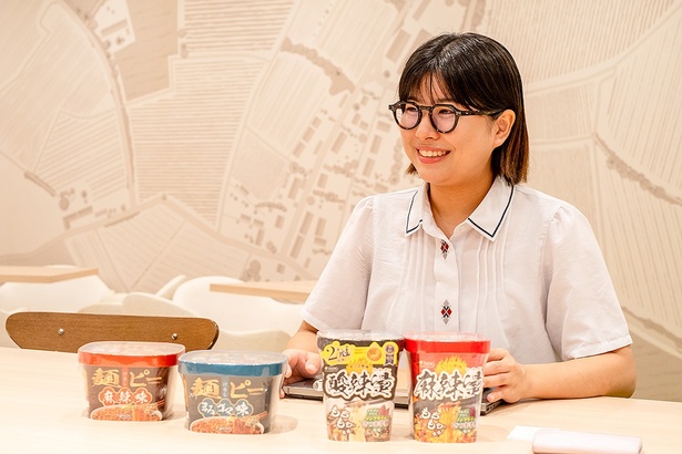 開発当初は、40〜60代をターゲットに開発していたので、SNSなどで人気が広がり10〜20代からも支持されている現状には、正直驚いたという