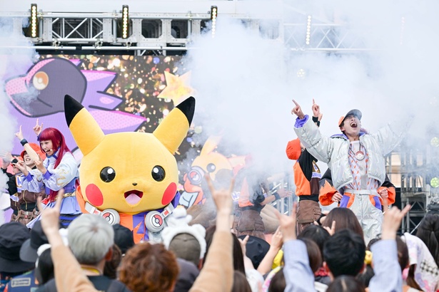 ポケモンたちとダンス・バトルで大熱狂