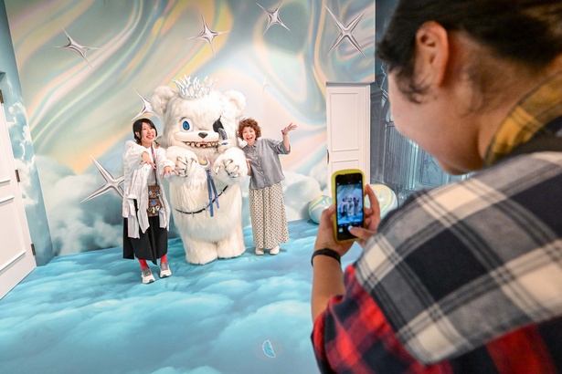 自分のスマホでも撮影してもらえる