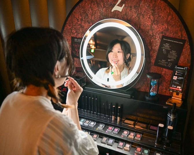 【USJ】KATEのコスメを体験できる魔女の館や、恐怖のゾンビツアーも！今年初登場のアトラクションを体験してみた