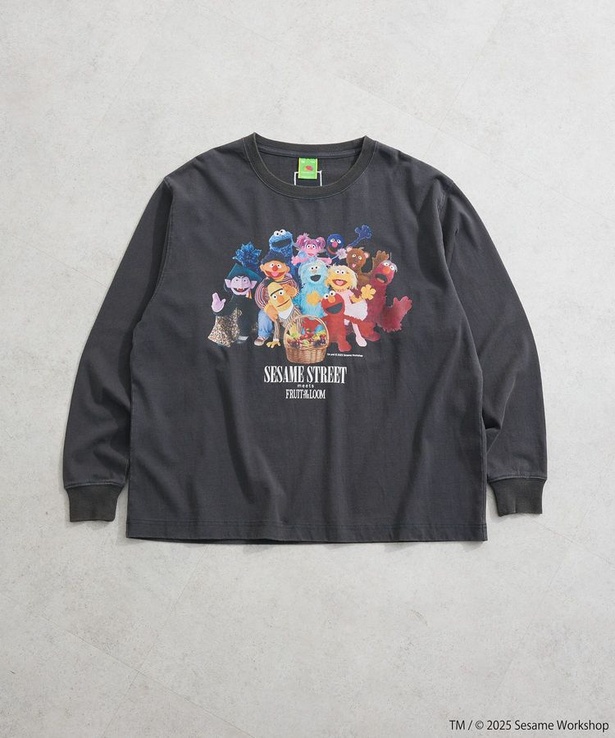 「ロンTEE(チャコールグレー)」(4990円)