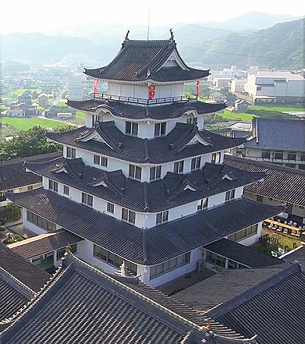 天守閣の5階「望楼」からの眺望は抜群/湯浅温泉 湯浅城