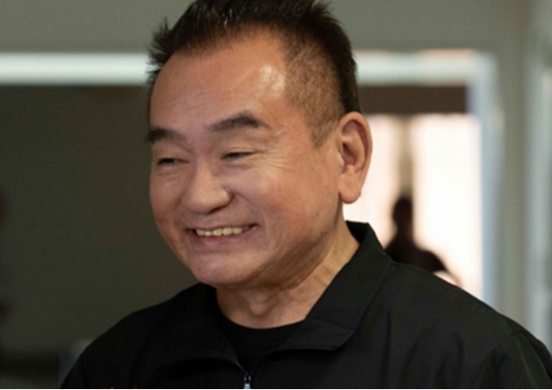 阪神タイガース球団の寮・虎風荘の寮長役：ふとがね金太さん