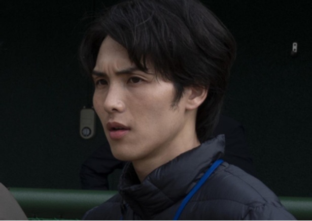 遠藤の記者仲間・瀬川哲也役：石川薫さん