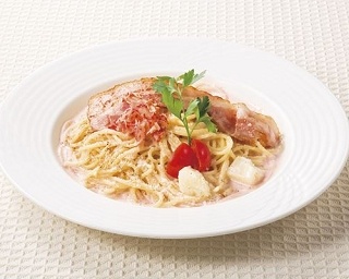 洋食レストランでフェア開催！花咲蟹のスパゲティやイチゴのデザート登場