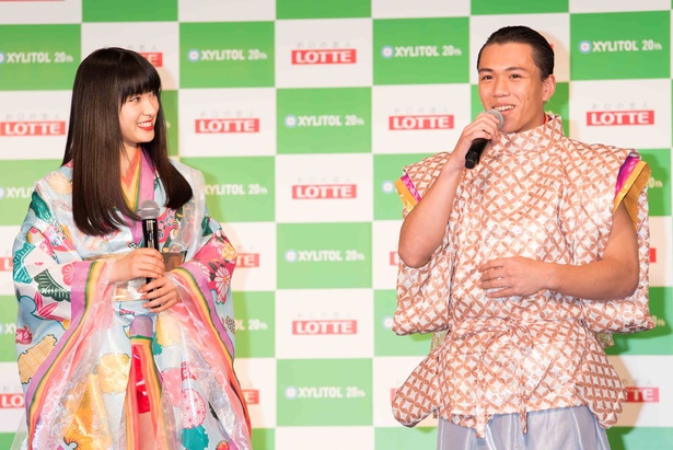 撮影現場は終始和やかだったという