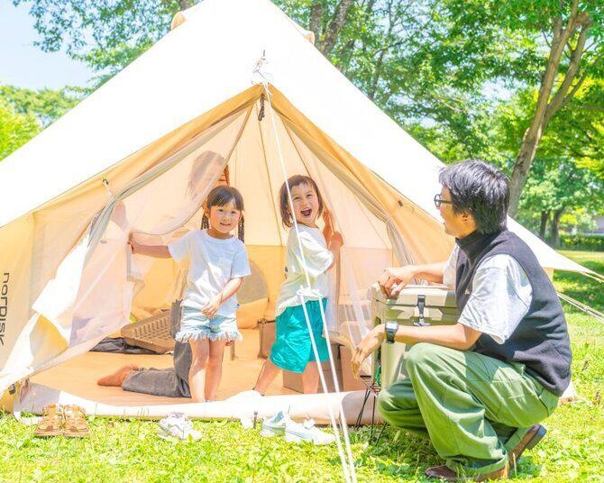秋はキャンプのベストシーズン！紅葉、海、川…自然を満喫できる全国のキャンプ場ランキングTOP10
