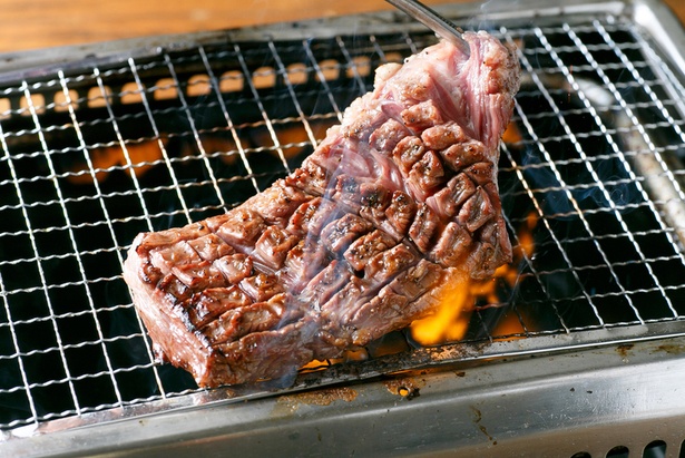 福岡のうまかもん 中洲で安くて旨い肉を喰らうならココ 多彩な部位がそろう 大衆焼肉 まんげつ ウォーカープラス