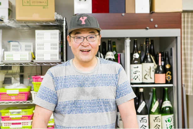 その人柄からみんなに愛される店主の山上博三さん