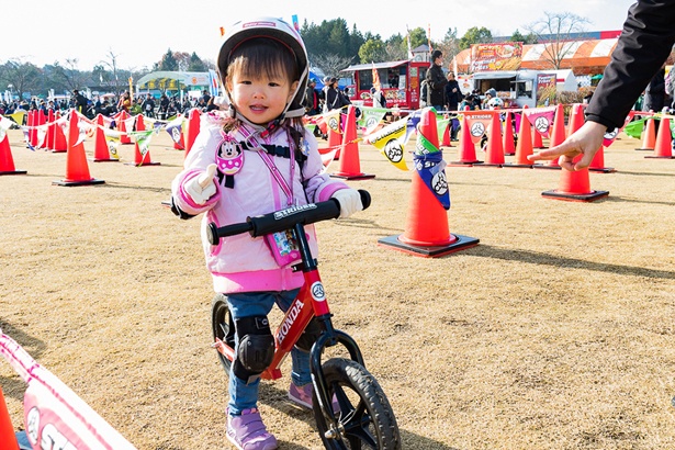 幼児が遊べる場所も用意