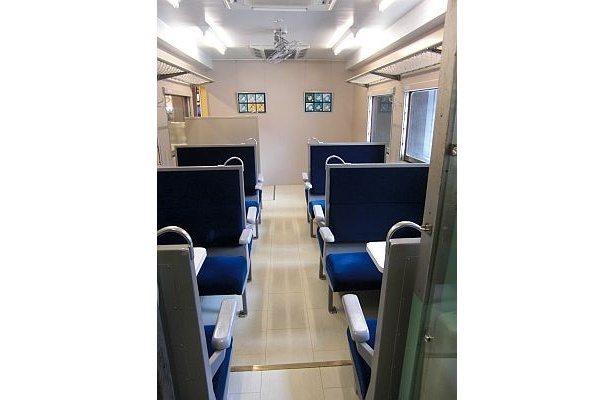 ｢横川SA｣(上り)の｢横川駅メモリアルコーナー｣にある車両の中