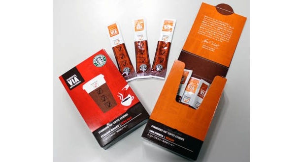 「スターバックス ヴィア(R) コーヒー エッセンス」は、4月14日(火)より、全国のスターバックス各店舗で販売開始