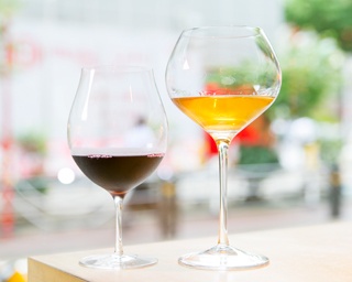 着飾らないおいしさ。「ECRU」で自然派ワインとコーヒーを堪能しよう