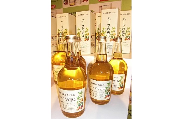 養命酒製造が、ハーブを使ったオシャレな酒｢ハーブの恵｣を発売！