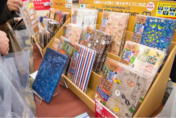 文具女子博 30/40