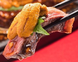 希少部位「肉」×「生うに」のフォトジェ肉がステーキガストに登場