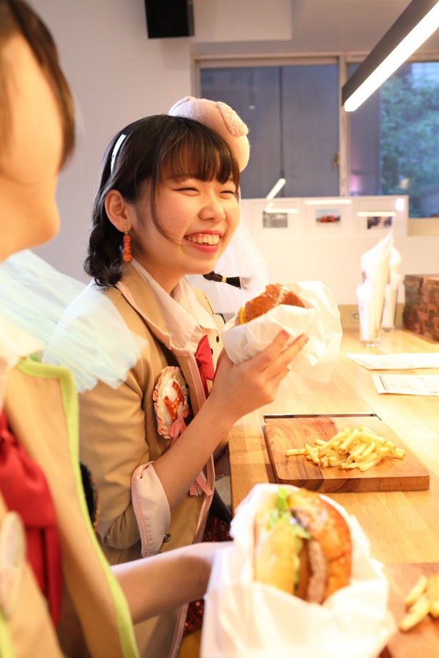 おいしいハンバーガーが食べられて幸せ～