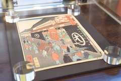 「大丸心斎橋店限定クリアファイル」の原画となった浮世絵も展示