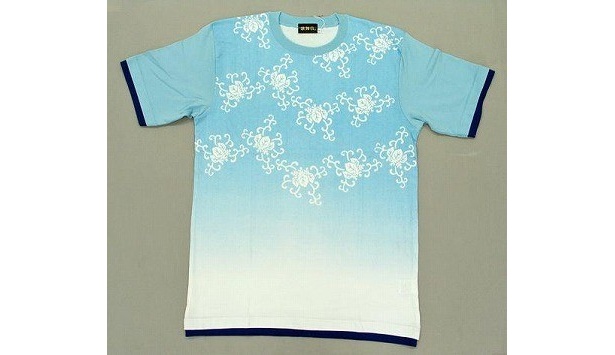 「仮名手本忠臣蔵 Tシャツ」（サックス）