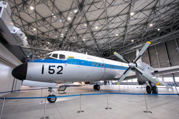 【写真を見る】戦後初の国産旅客機「YS-11」/あいち航空ミュージアム 