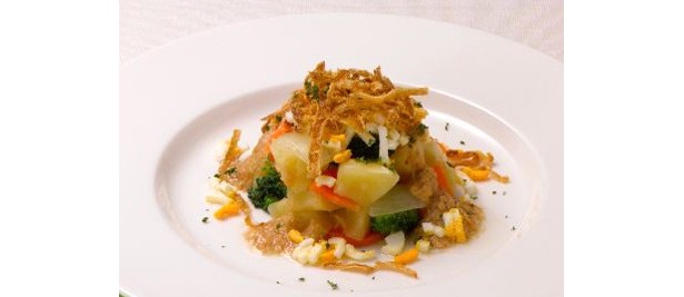 “188円”で温野菜たっぷり！ ロイホから格安＆個性派サラダ5種登場