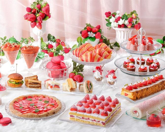 1ピース1500円以上のショートケーキも食べ放題！いちごにまみれるニューオータニ幕張の贅沢すぎるスイーツビュッフェ