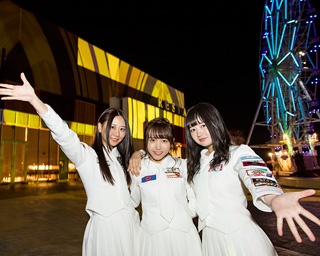 「デジタル掛け軸」点灯セレモニーにSKE48の3人が登場！舞台裏を独占レポート