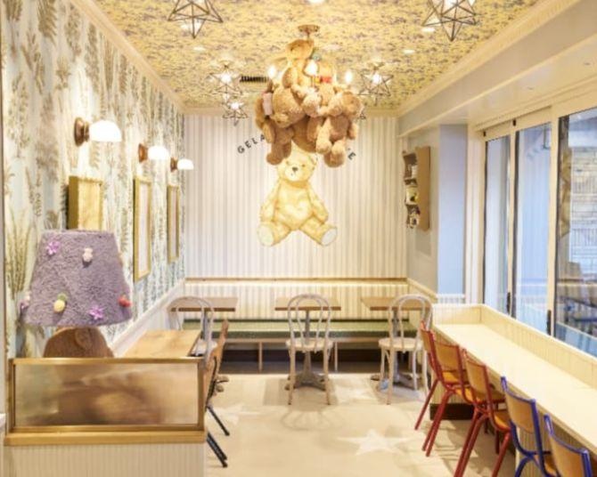 “ピケベア”尽くしのかわいい空間が池袋サンシャインシティに登場！ピケベアアイテムや限定クレープを販売