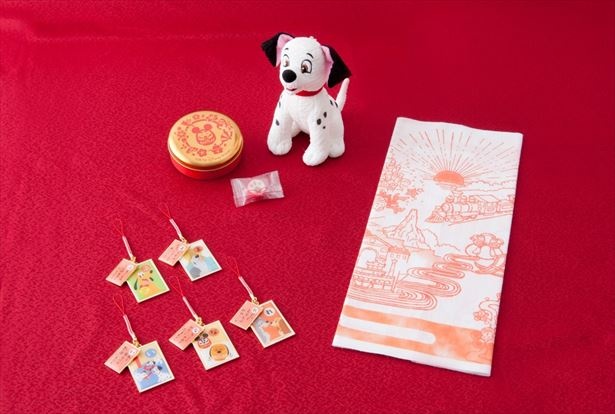 ディズニーリゾートで戌年にちなんだ ハッピーニューイヤーズボックス を元日から発売 ウォーカープラス ディズニーリゾートで戌年にちなんだ ハッピーニューイヤーズボックス を元日から発売 ウォーカープラス