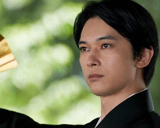 映画『国宝』興収200億円突破！邦画実写初の快挙で歴代10位、次は『ハリポタ』『ONE PIECE』超え？