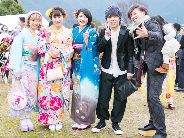 北九州の成人式で見つけた！会場で目をひいた新成人25連発!!［21/25］