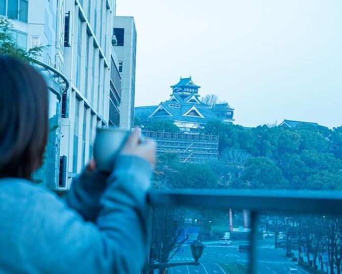 星野リゾートの「OMO5熊本」で贅沢な熊本城ビューを堪能！新×旧の魅力が融合した城下マチ散歩、大迫力の和太鼓ライブ＆球磨焼酎飲み比べも