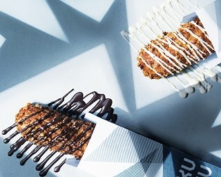 ビターの黒とクリーミーな白！クロッカンシューザクザクからバレンタイン＆ホワイトデー限定2品発売