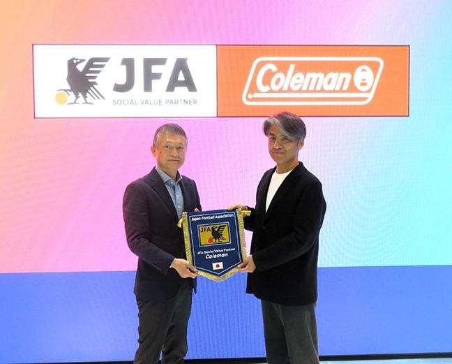 100年先も、青空の下でサッカーボールを蹴るために。コールマン×JFAが新プロジェクト始動、その狙いとは？