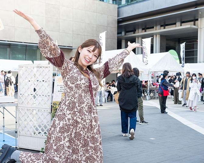 【Pocochaコラボ】ハワイアン×テキサスのコラボ料理をガブリ！「ウォーカーフェス」のキッチンカーからレポート