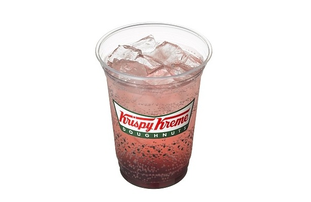 チェリーのドリンクも充実しているので要チェック。｢クリスピー・クリーム ポップ チェリー｣(S280円)
