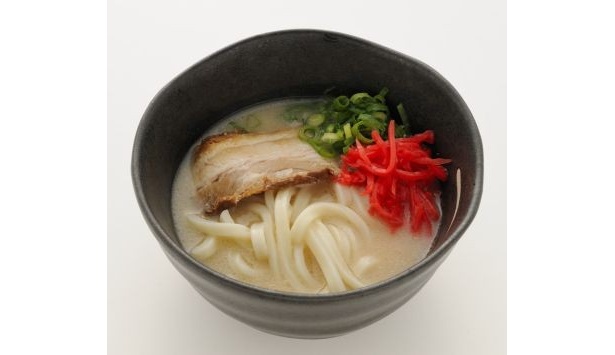 「とんこつうどん」（ナンジャオリジナル）