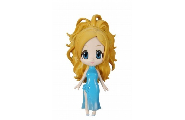 フィギュアは大きさ約5cm。「さやか」