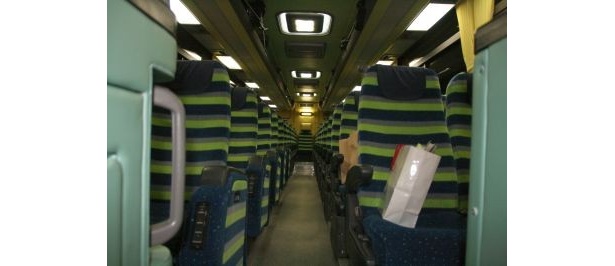 はとバス車内