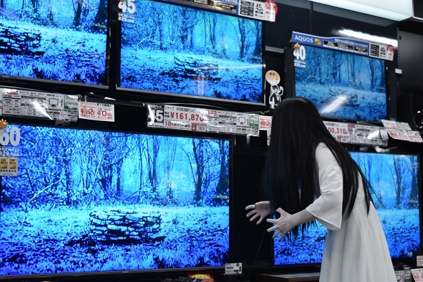 画像5 7 最恐ヒロイン 貞子が大阪に登場 ブルゾン 35億 ネタで意気込みを披露 ウォーカープラス
