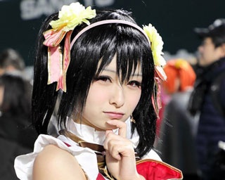 美女コスプレイヤー饗宴！セクシーレイヤー勢ぞろいの「Comic City 福岡45」に潜入！