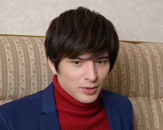 城田 優、初めてのタップでクールなギャングに挑む！