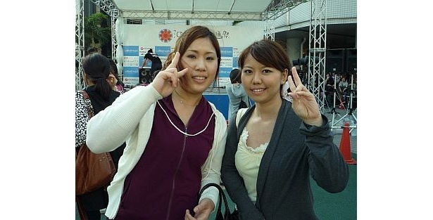 「とんねるずのみなさんのおかげでした」番組ファンだという来場者の奥間由紀乃さんは矢島美容室に注目。仲里菜穂さんは「ソラニン」の上映が楽しみだとか