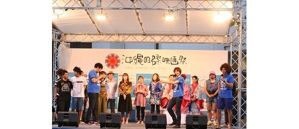 予選に参加した6組