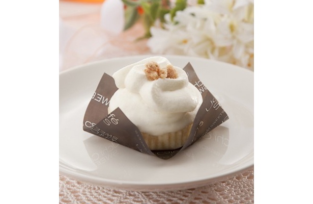 4月20日(火)には、「キリ」のクリームチーズをたっぷり使った「チーズケーキ」(210円)