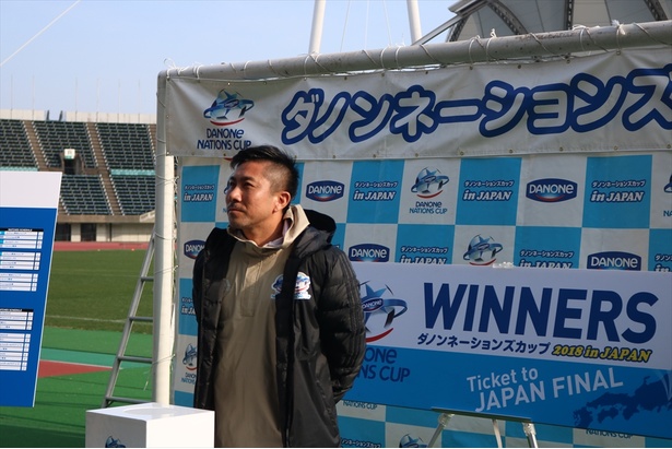 【写真を見る】「ダノンネーションズカップ2018 in JAPAN」アンバサダーを務める前園真聖