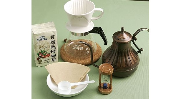 【写真】カフェオレアートの方法も！ プロの技を写真で紹介