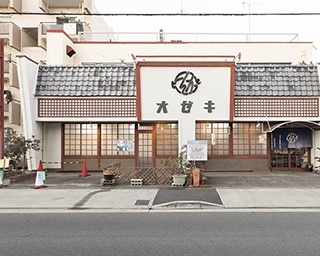 第61回 名古屋・岩塚の「とんかつオゼキ 鈍池店」。名物の“焼きとんかつ”を味わう