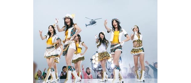 そんな7人が歌って踊る！最新シングルのPVはこんな感じ